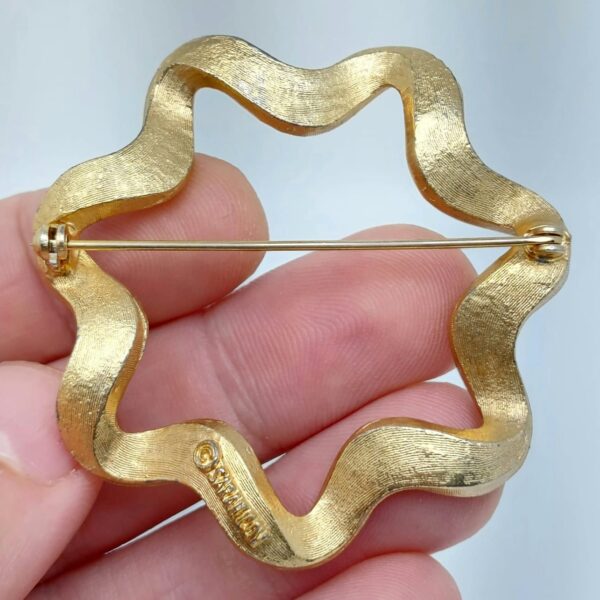 Tiffany and Co. 1960 Spilla a corona di diamanti con smalto blu turchese in oro